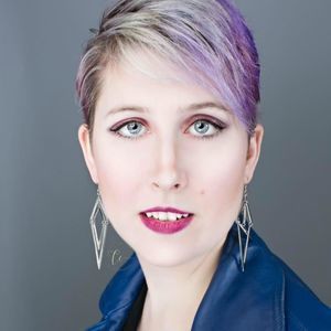 Meet your Posher, Cassandra